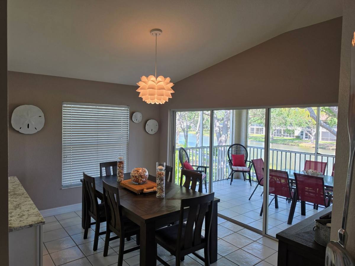 Apartment for rent at 200 Diamond Circle, Naples, FL 34110