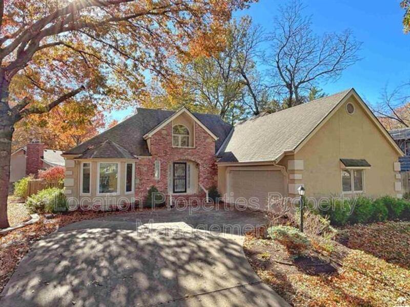 House for rent at 3007 Trail Rd, Lawrence, KS 66049