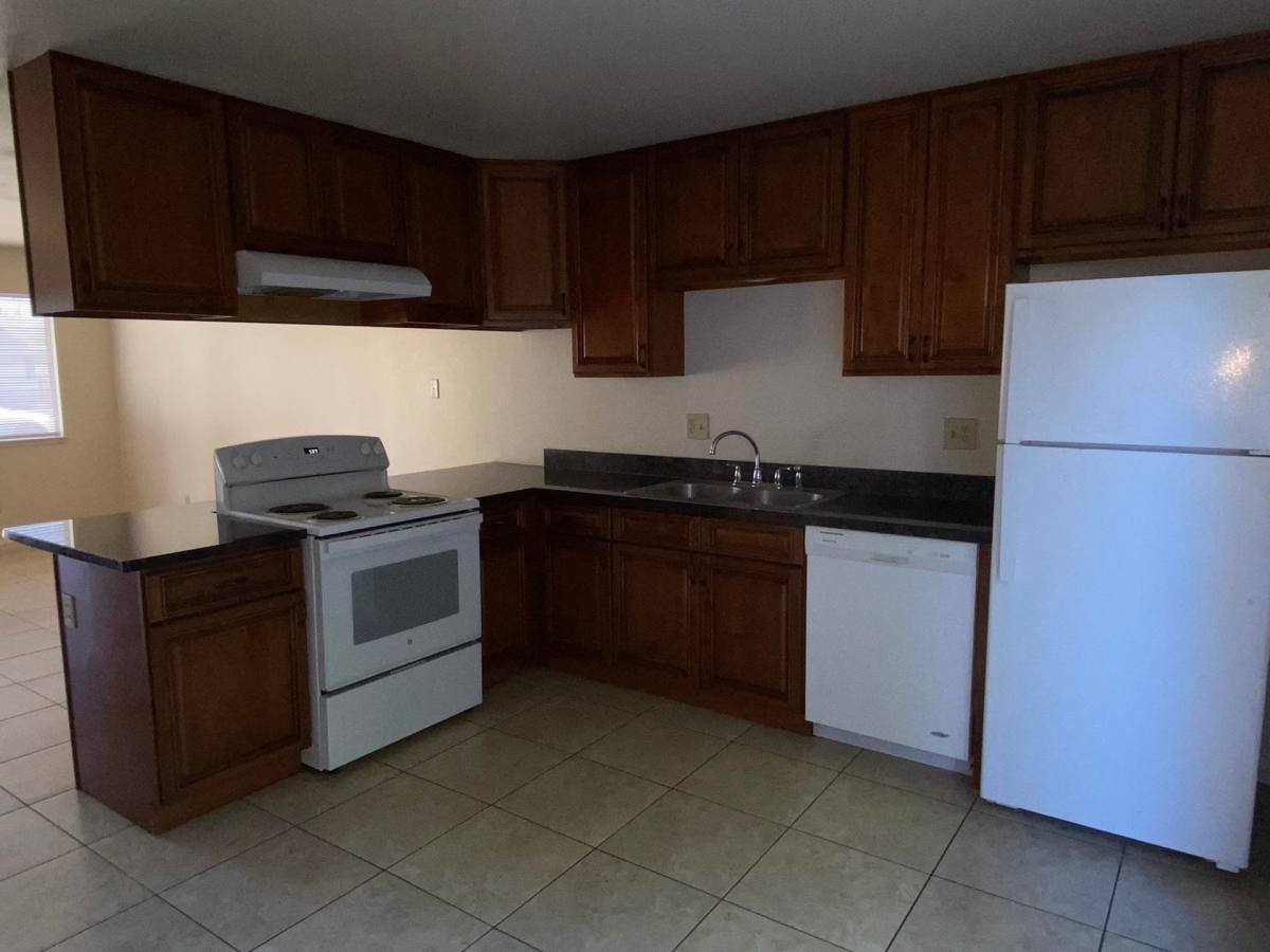 Apartment for rent at 2174 Coley Ave, Escalon, CA 95320