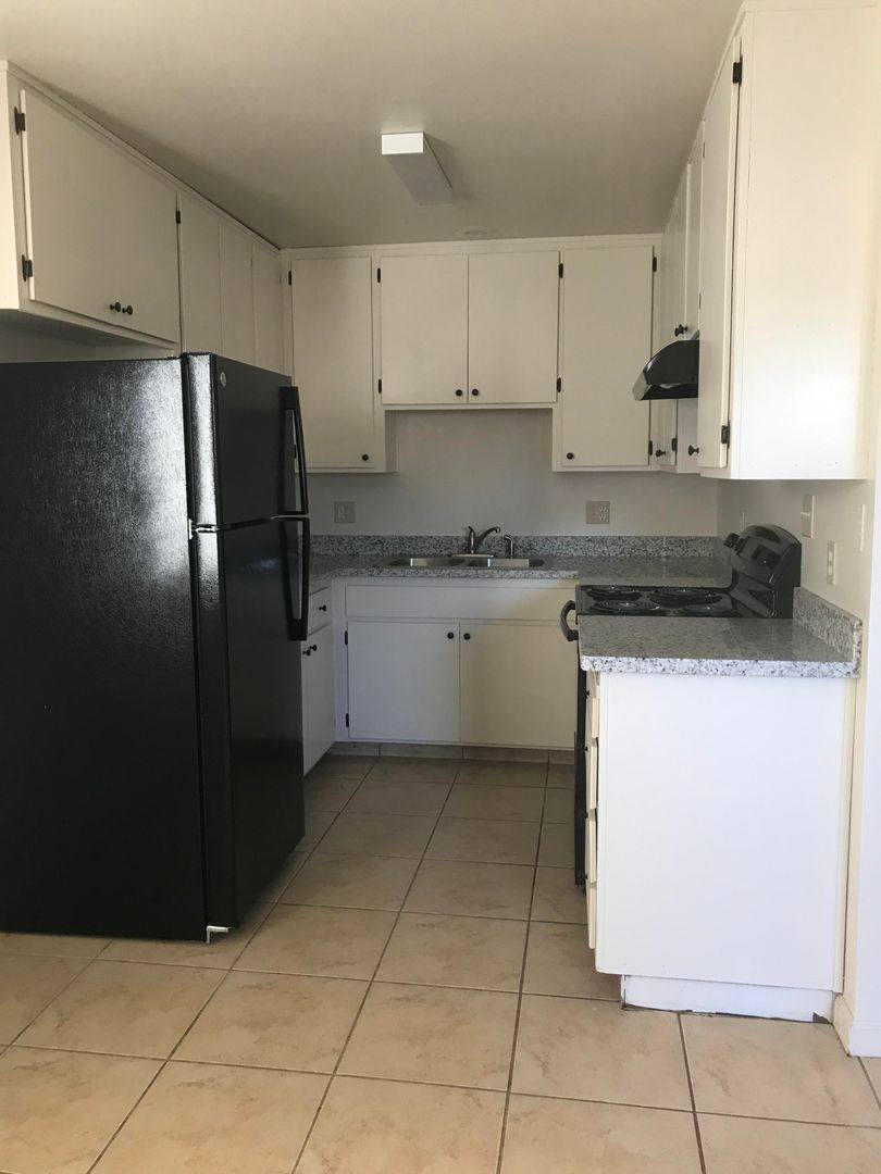 Apartment for rent at 2174 Coley Ave, Escalon, CA 95320