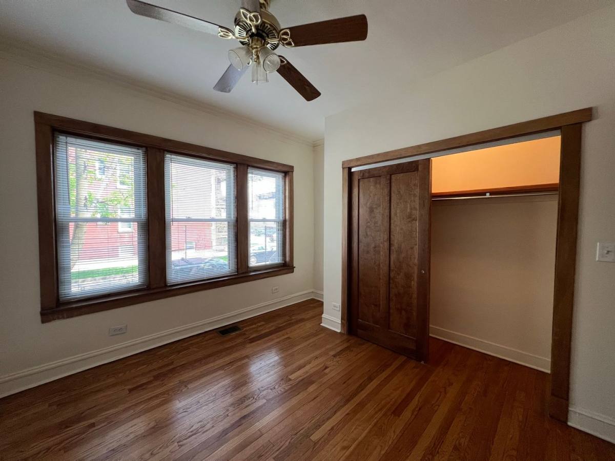 Apartment for rent at 1535 W Addison, Chicago, IL 60613