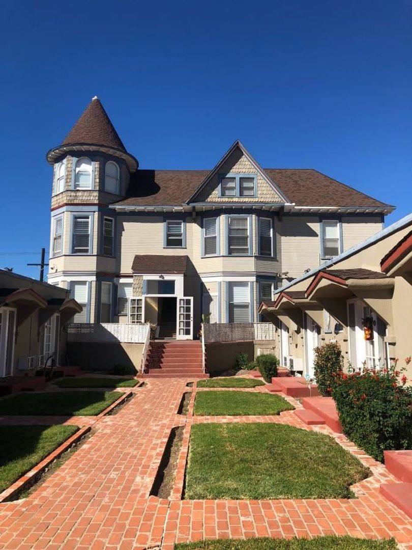 Apartment for rent at 4260 Campus Ave, San Diego, CA 92103