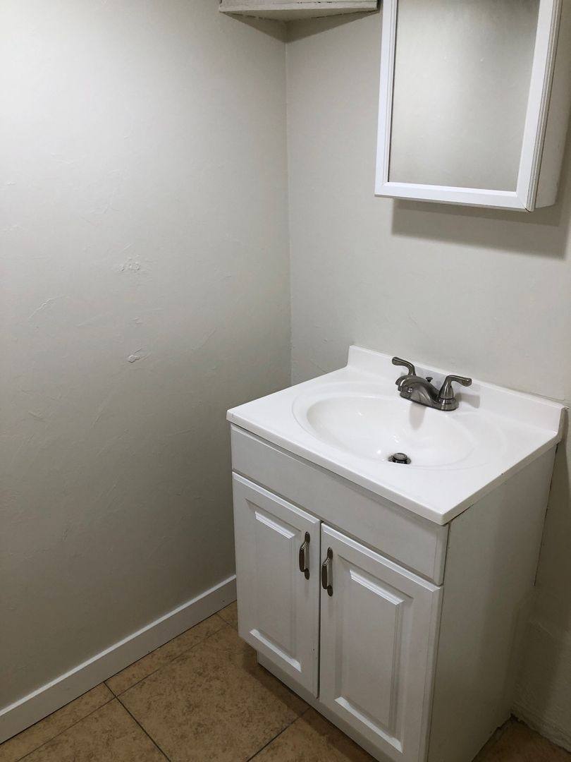 Apartment for rent at 4260 Campus Ave, San Diego, CA 92103