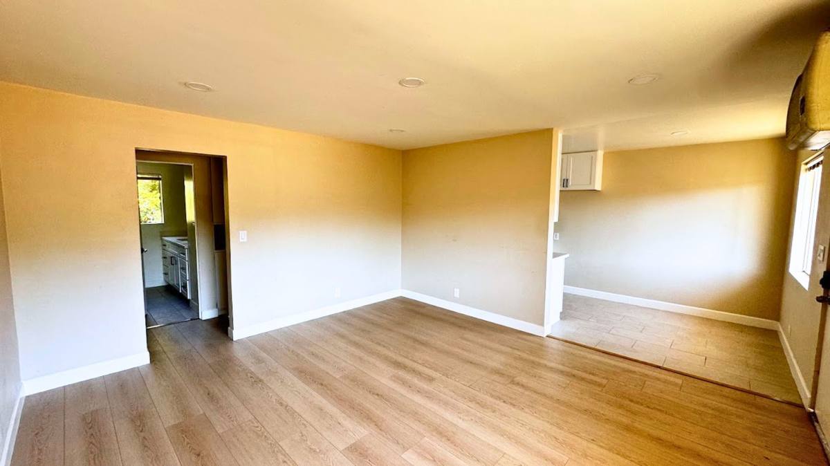 Apartment for rent at 13422 Camilla St, Whittier, CA 90601