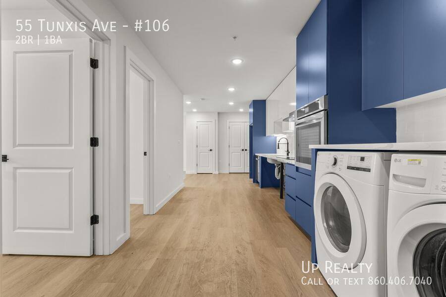 Apartment for rent at 55 Tunxis Ave, Bloomfield, CT 06002