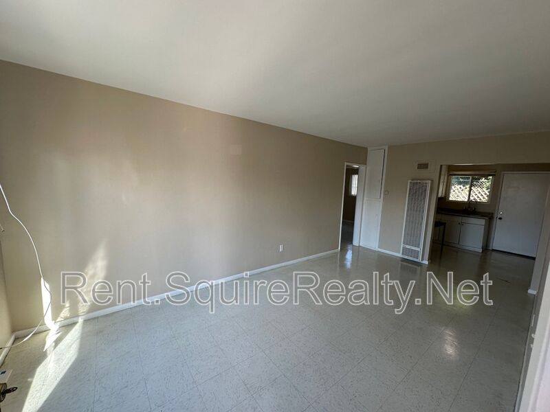 Apartment for rent at 936 W Foothill Blvd #12, Azusa, CA 91702