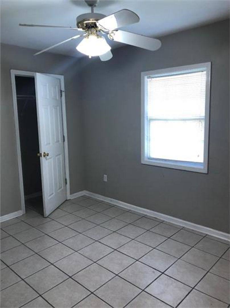 Apartment for rent at 433 Idlewild Dr, Houma, LA 70364