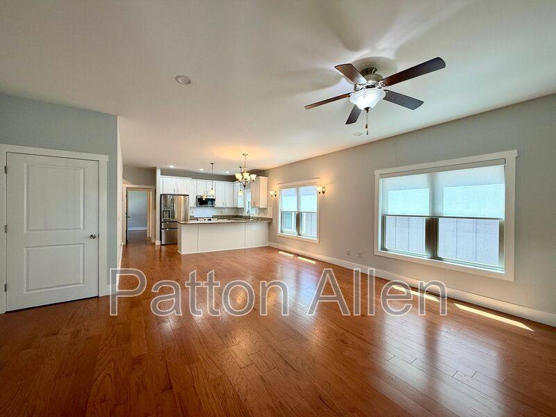 House for rent at 25 Gratitude Dr, Asheville, NC 28806