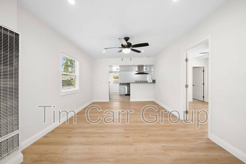 House for rent at 2545 Elden Ave, Costa Mesa, CA 92627