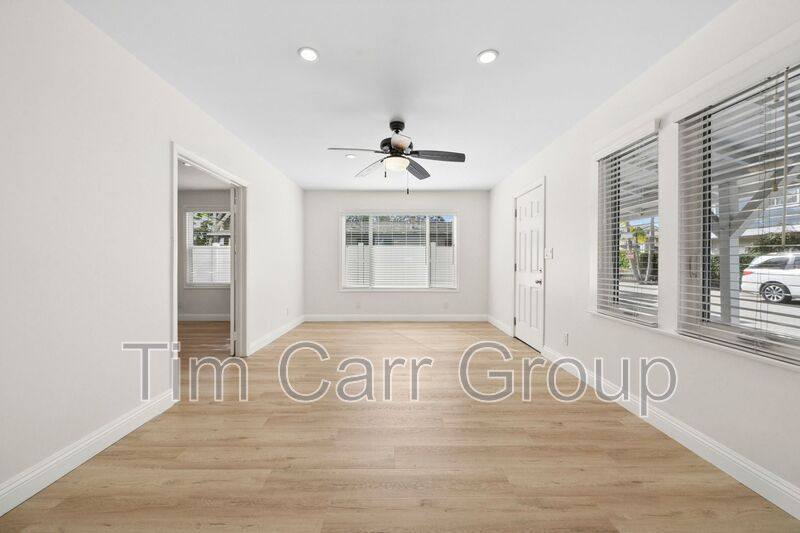 House for rent at 2545 Elden Ave, Costa Mesa, CA 92627