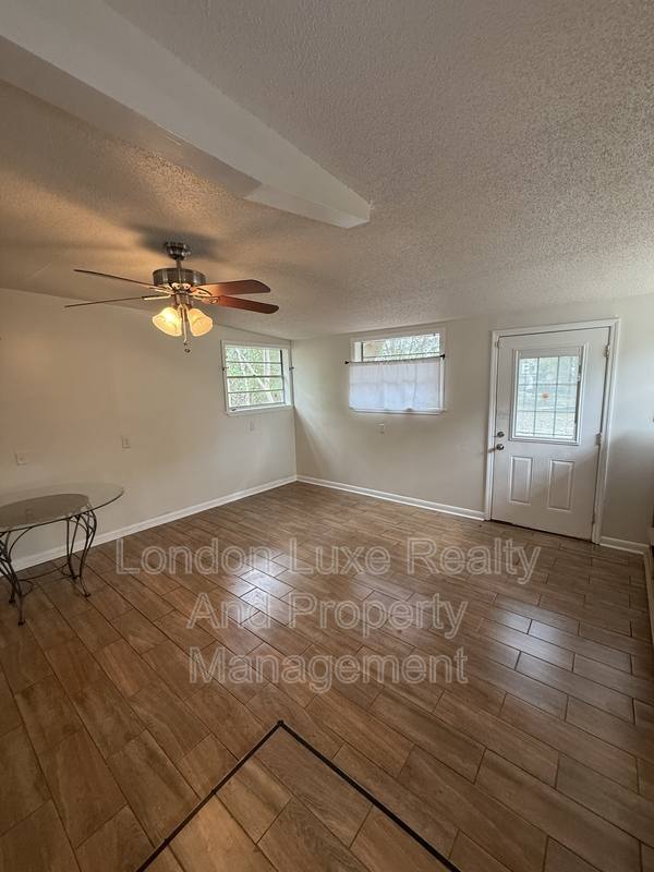 House for rent at 909 La Marche Dr, Jacksonville, FL 32205