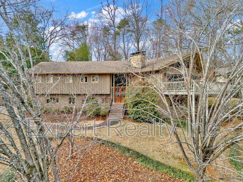 House for rent at 373 Laredo Dr, Birmingham, AL 35226