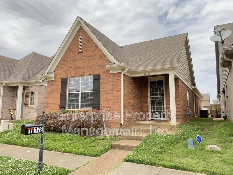 House for rent at 10178 Sterling Ridge Dr, Cordova, TN 38018