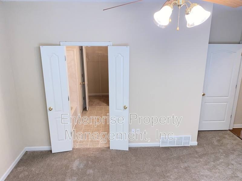 House for rent at 10178 Sterling Ridge Dr, Cordova, TN 38018