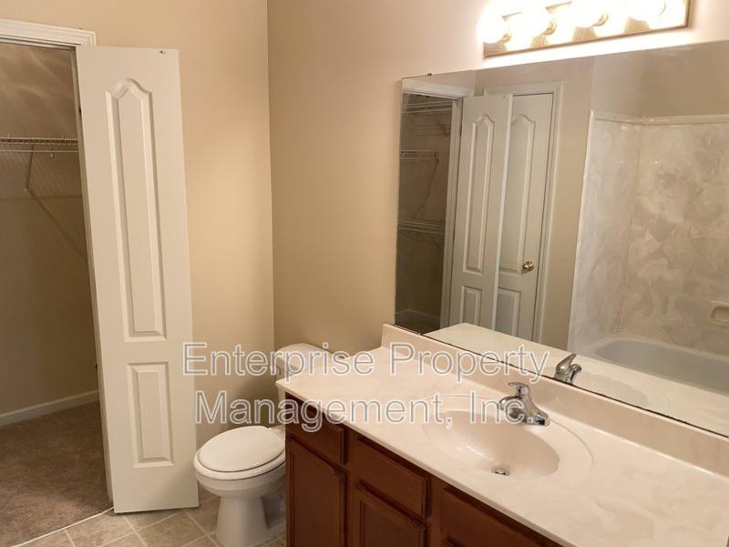 House for rent at 10178 Sterling Ridge Dr, Cordova, TN 38018