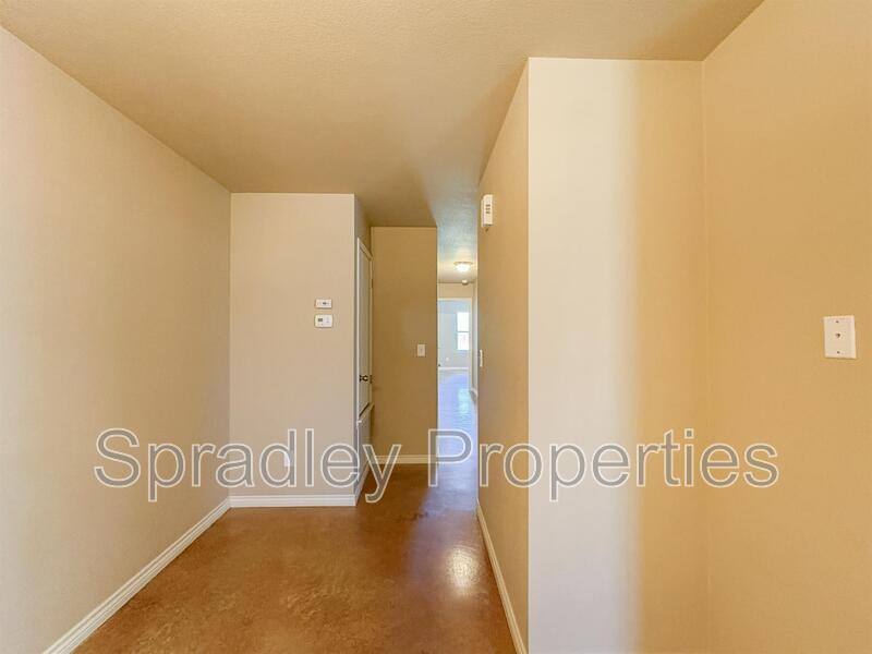 Townhouse for rent at 4840B Deep Dr, Temple, TX 76502
