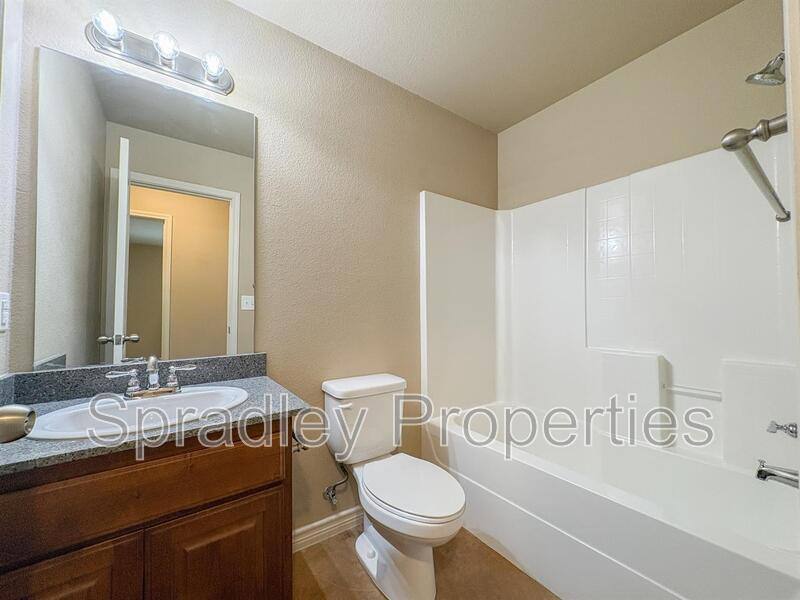 Townhouse for rent at 4840B Deep Dr, Temple, TX 76502