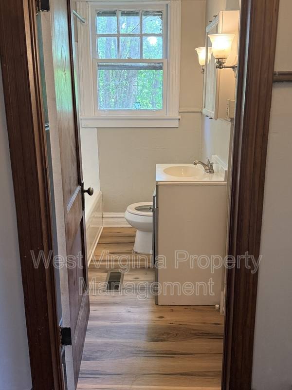 House for rent at 102 Temple St, Beckley, WV 25801