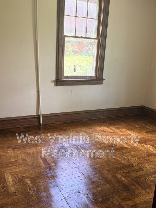 House for rent at 102 Temple St, Beckley, WV 25801