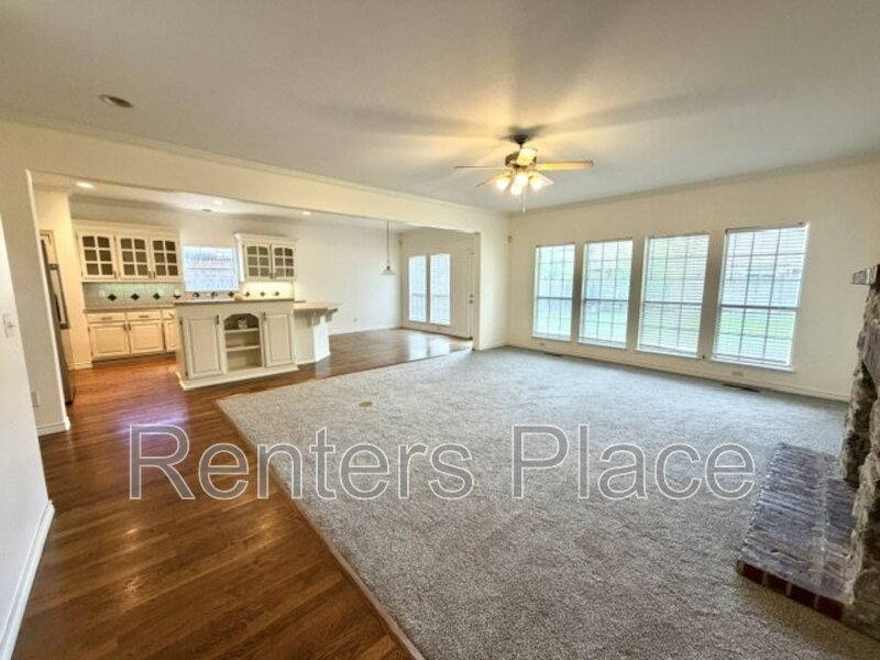 House for rent at 8523 S 70th E Ave, Tulsa, OK 74133