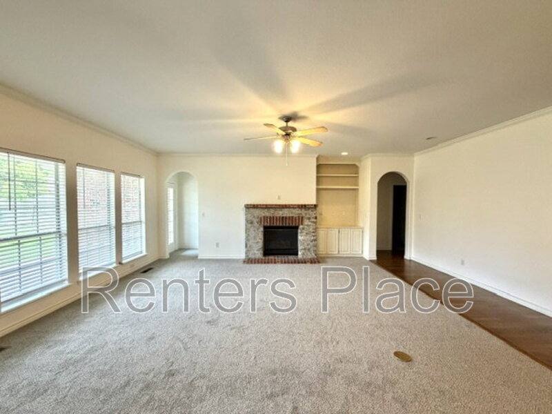 House for rent at 8523 S 70th E Ave, Tulsa, OK 74133