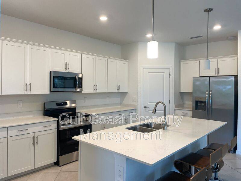 House for rent at 11141 Pinot Dr, Venice, FL 34293