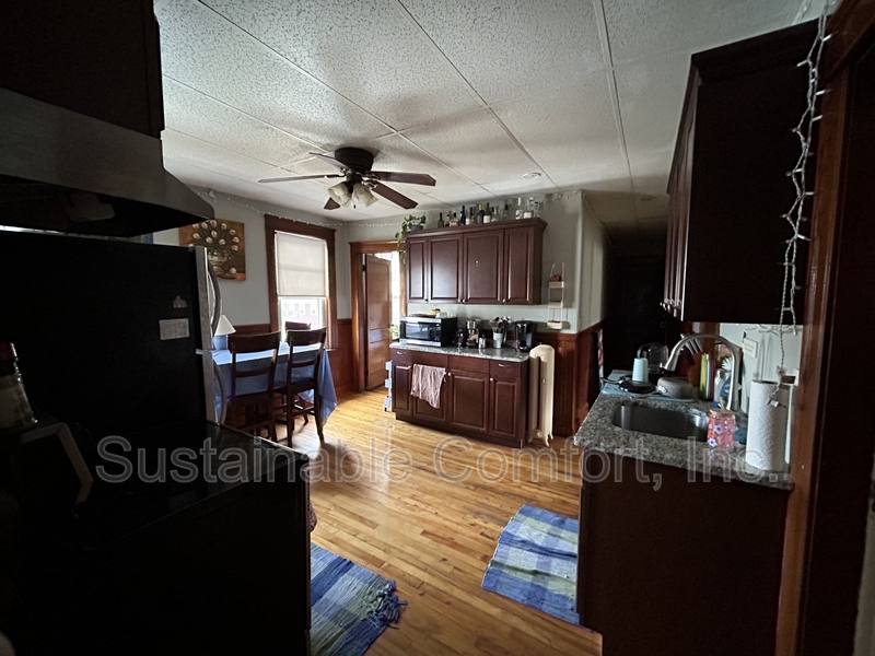 Apartment for rent at 49 Beaver St #2, Worcester, MA 01603