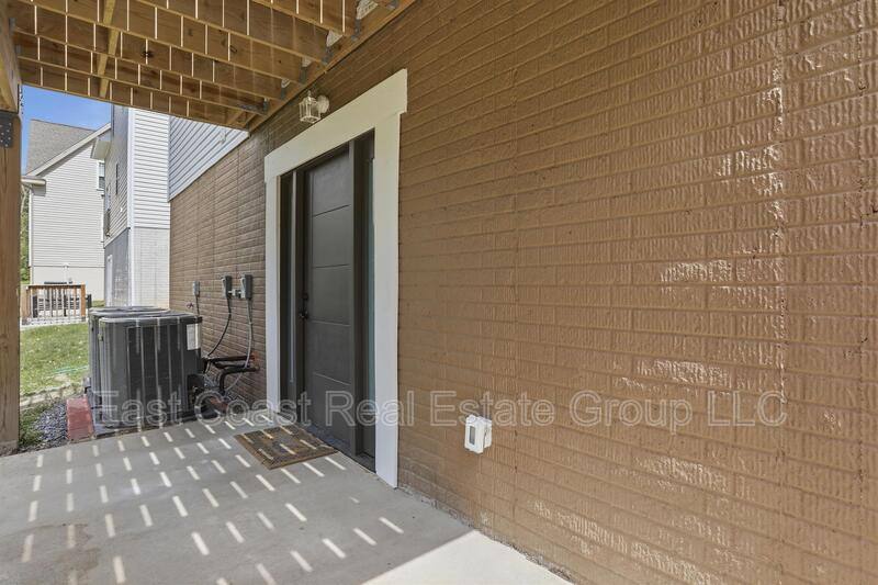 Apartment for rent at 530 N Third St #B, Martinsburg, WV 25404