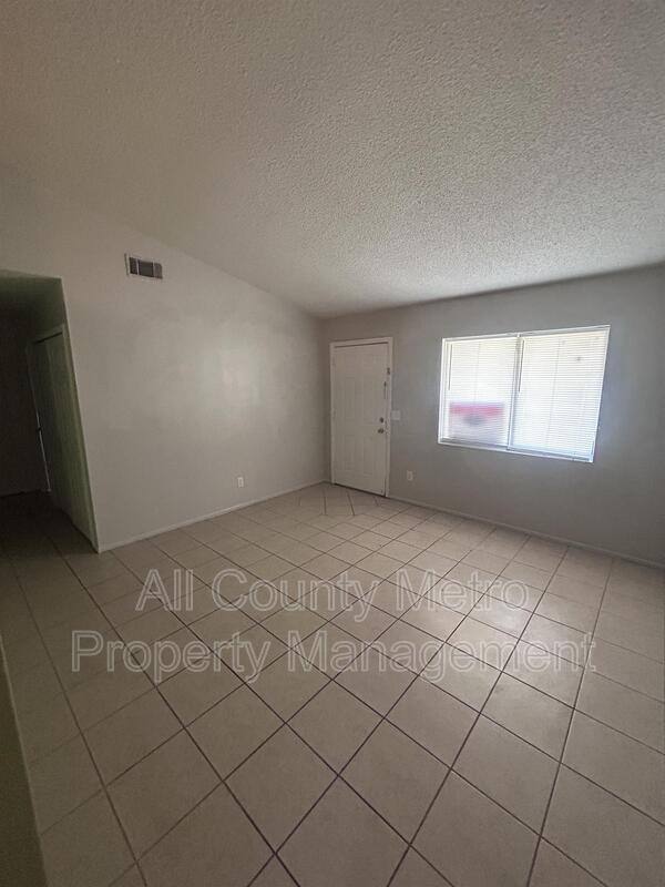 Apartment for rent at 2539 Ridgewood Ave, Sanford, FL 32773
