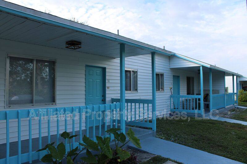 Apartment for rent at 5214 Stacy St #20, West Palm Beach, FL 33417
