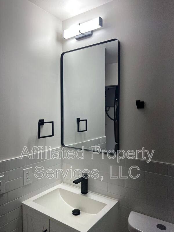 Apartment for rent at 5214 Stacy St #20, West Palm Beach, FL 33417