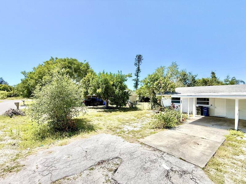Apartment for rent at 605 64th Ave W, Bradenton, FL 34207