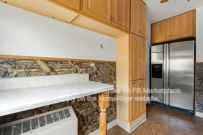 Apartment for rent at 2038 E 72nd Place #3, Chicago, IL 60649