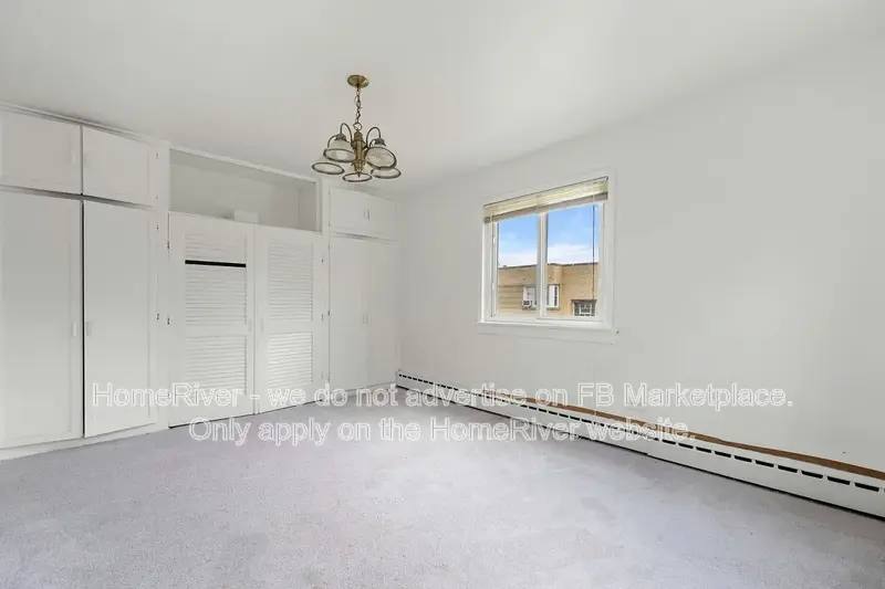 Apartment for rent at 2038 E 72nd Place #3, Chicago, IL 60649
