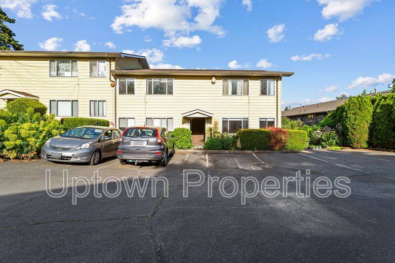 Apartment for rent at 1508 SW Dewitt St #7, Portland, OR 97239