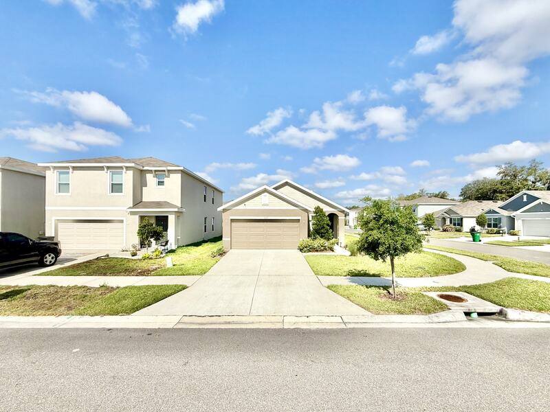 House for rent at 5699 Chorleywood Lane, Wesley Chapel, FL 33545