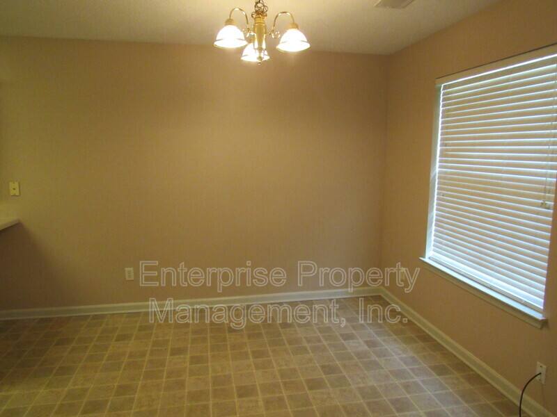 House for rent at 9740 Riggin Dr, Arlington, TN 38002
