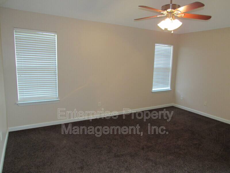 House for rent at 9740 Riggin Dr, Arlington, TN 38002