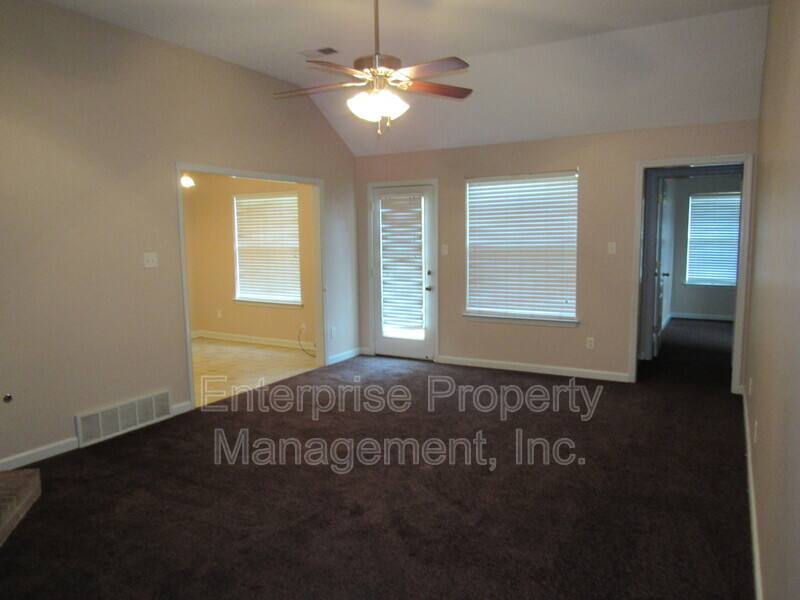 House for rent at 9740 Riggin Dr, Arlington, TN 38002