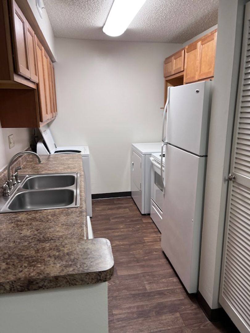 Apartment for rent at 3978 Brandychase Way, Cincinnati, OH 45245