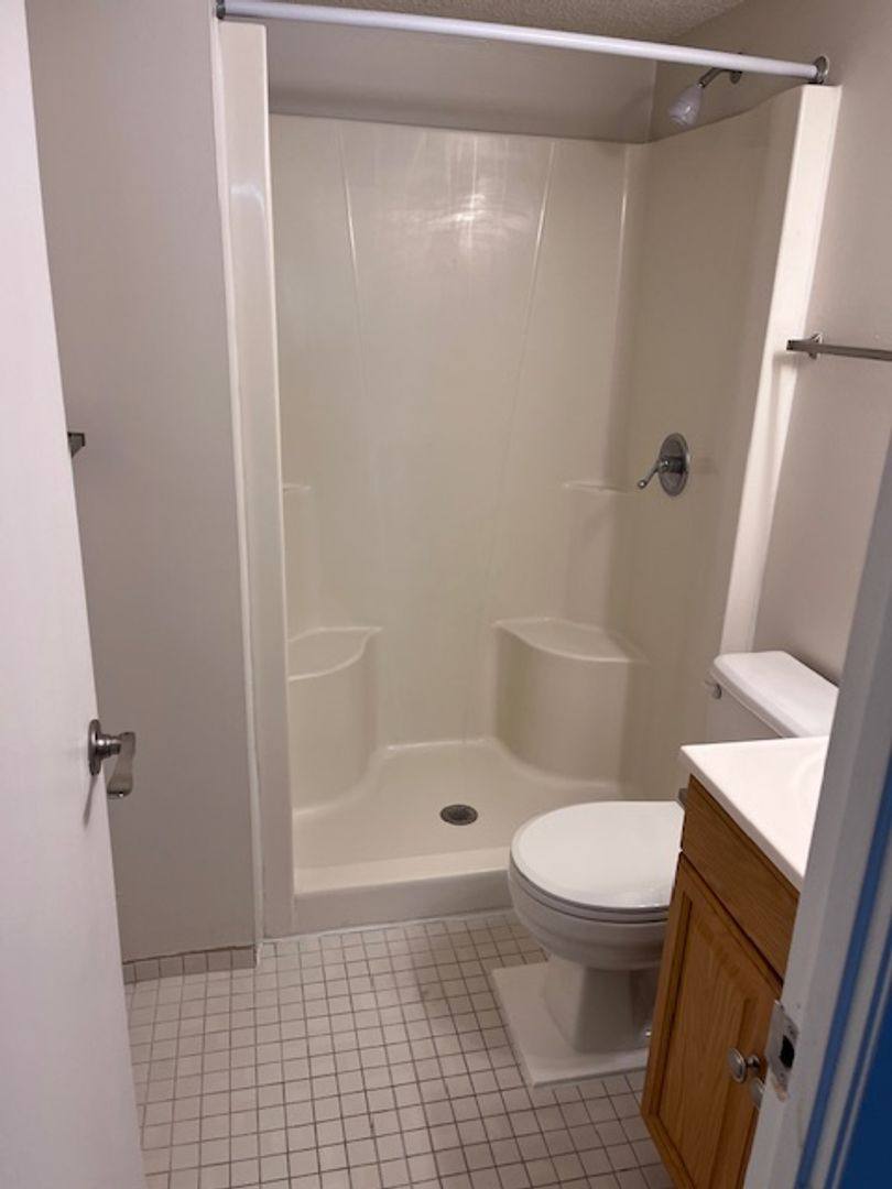 Apartment for rent at 3978 Brandychase Way, Cincinnati, OH 45245