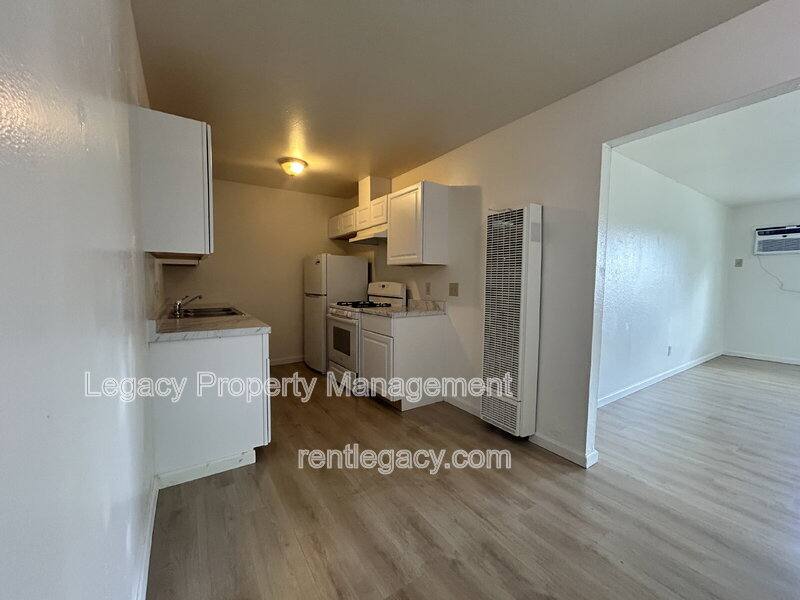 Apartment for rent at 4552 Ashcroft Ave #36D, Sacramento, CA 95841