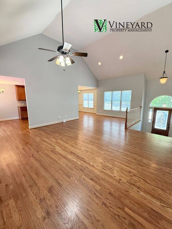House for rent at 102 Oak Ridge Trail SE, White, GA 30184