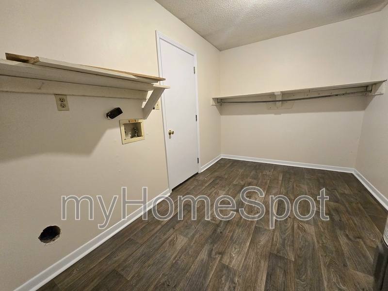 House for rent at 3230 Palmdale Ave, Pensacola, FL 32526