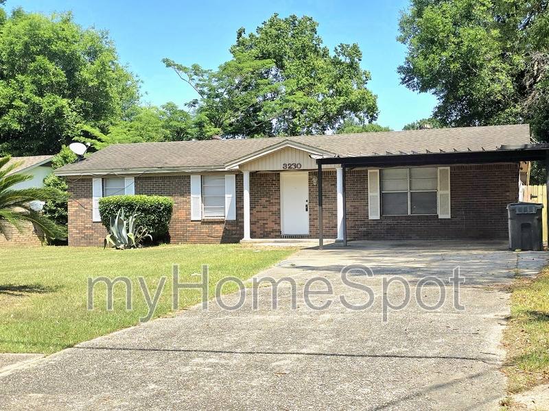 House for rent at 3230 Palmdale Ave, Pensacola, FL 32526