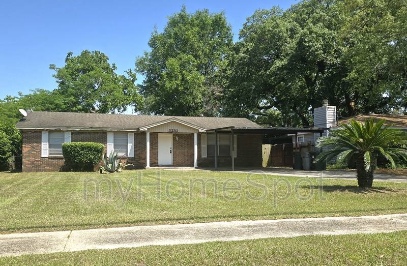 House for rent at 3230 Palmdale Ave, Pensacola, FL 32526