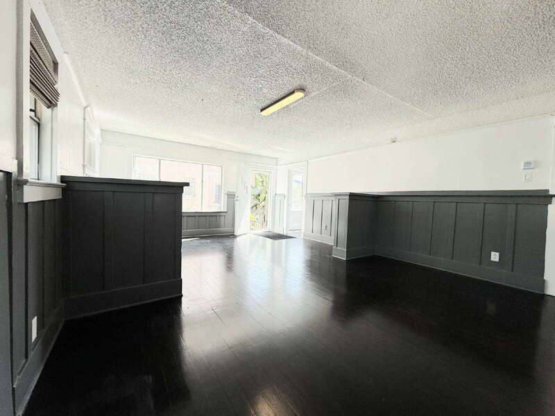 Apartment for rent at 1661 W 36th Place, Los Angeles, CA 90018
