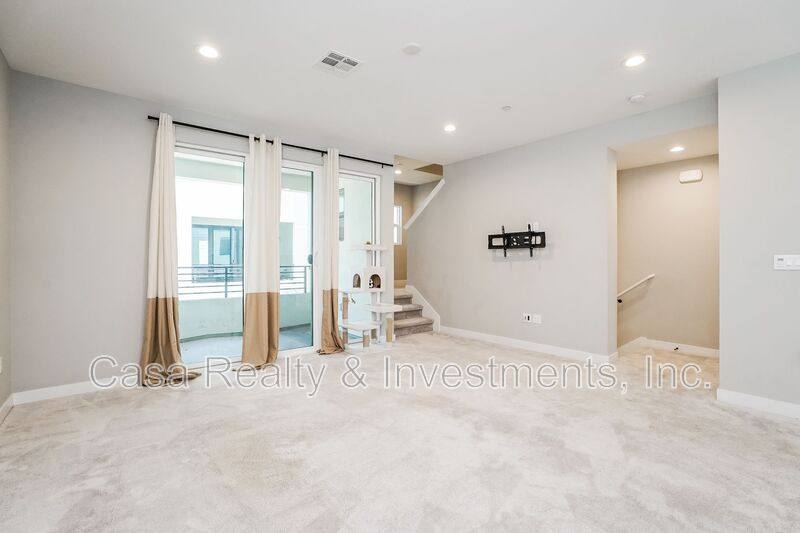 Townhouse for rent at 2117 Copper Walk, Gardena, CA 90249