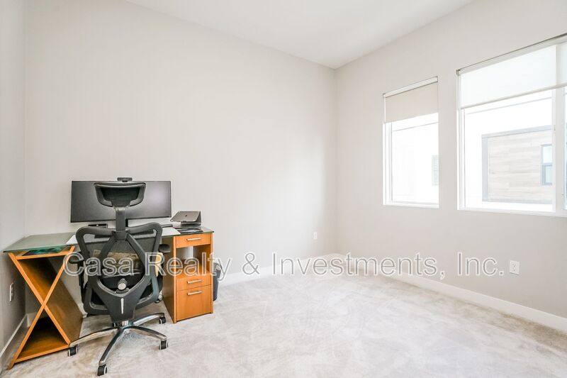 Townhouse for rent at 2117 Copper Walk, Gardena, CA 90249