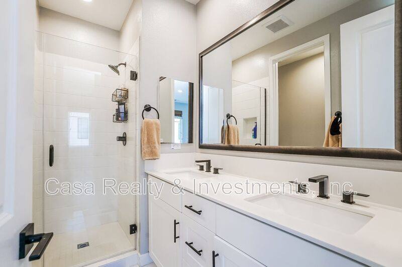 Townhouse for rent at 2117 Copper Walk, Gardena, CA 90249